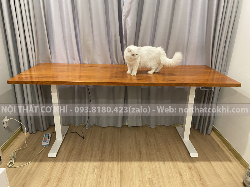 bàn làm việc nâng hạ chiều cao